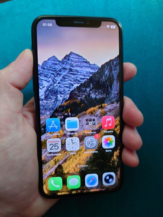 Продам iPhone 11 Pro