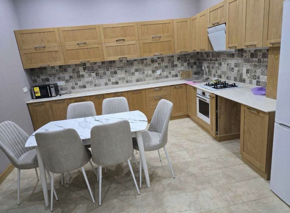 Продается габус квартира на Ц-1/ Садыка Азимова