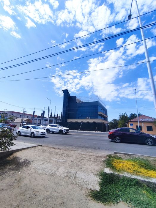 Сдам большой Бокс в центре