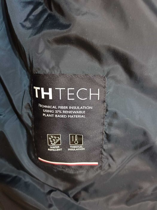 Jacheta Tommy Hilfiger 4XLT.