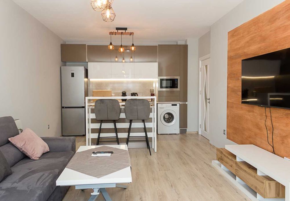 Дава се под наем Двустаен апартамент в к.к. Св.Св. Константин и Елена - 60 кв.м за 650 € - Снимка #4