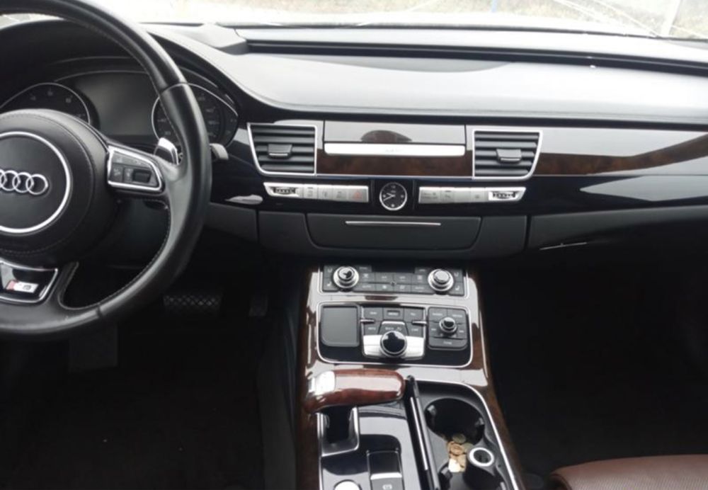 Audi a8 3.0TFSI 2015 на части
