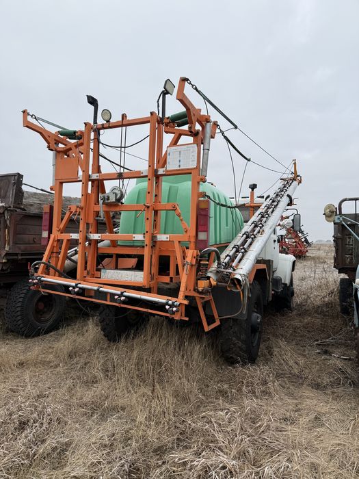 Продам опрыскиватель