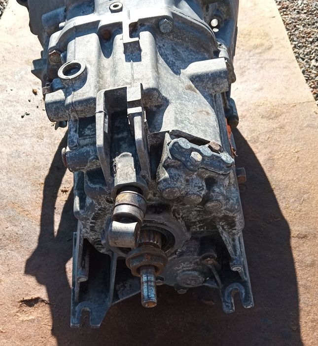 Продам Коробка гитраг е36 механика