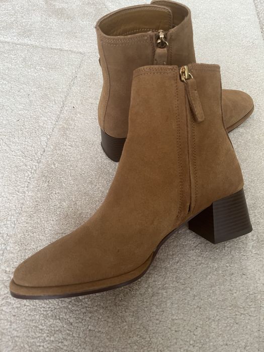 Велурени боти нови