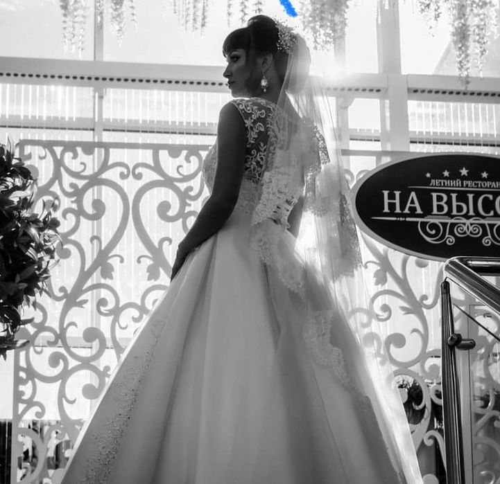 Продам свадебное платье