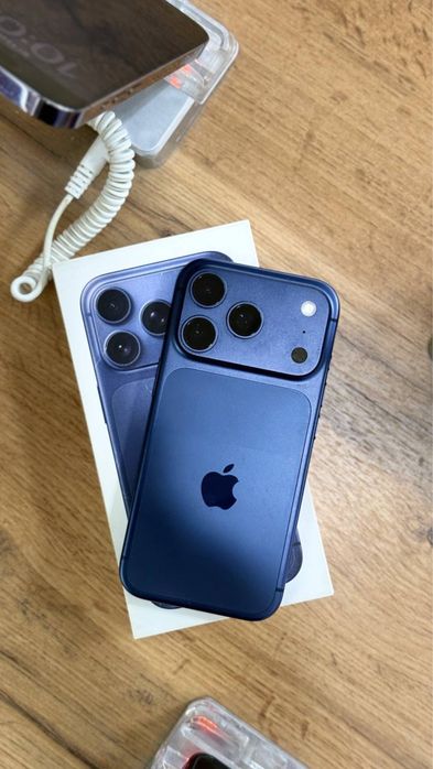 Айфон 17 про 256Gb цена 480000