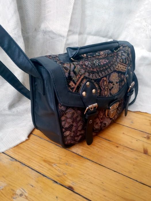 Дамска чанта марка New Look