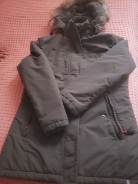 Зимно яке  в отлично състояние