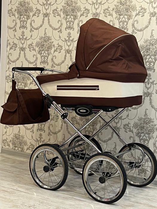 Продам детскую коляску