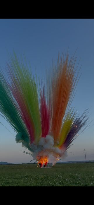 Fac de artificii - de zi si seara