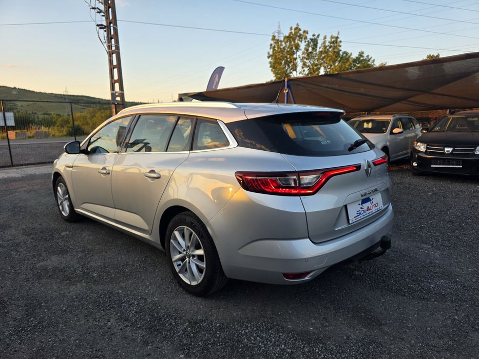RENAULT Megane 2017 — imagine 5