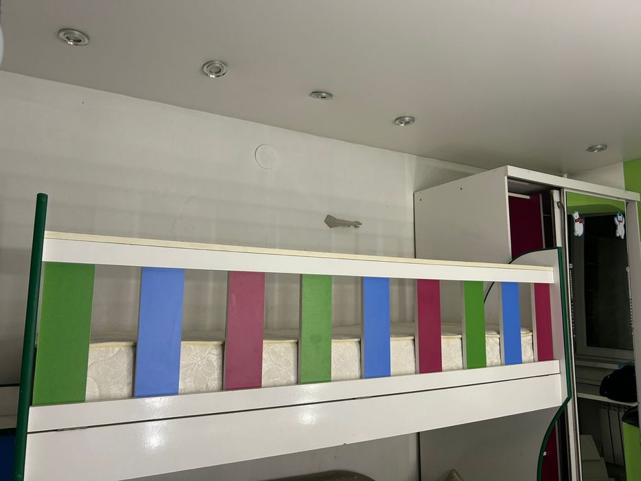 Продам кровать детскую