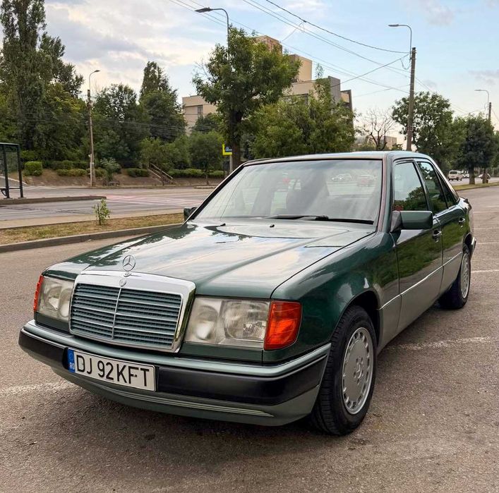 MERCEDES-BENZ E-Class 1992 — imagine 1