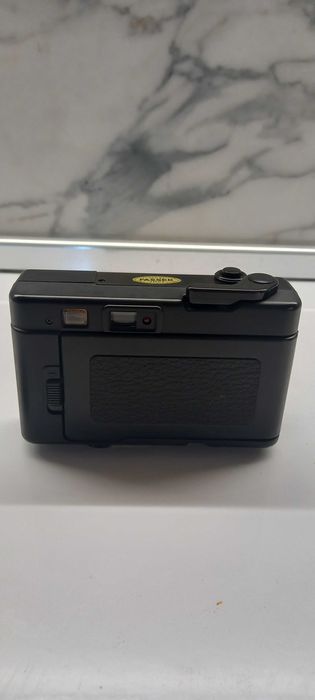 Фотоапарати Polaroid и Konica