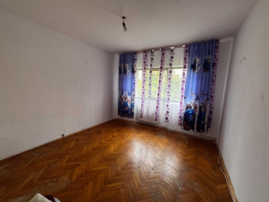Apartament cu 3 camere de închiriat – Dej, cartier Simion Bărnuțiu, aproape de zona centrală
