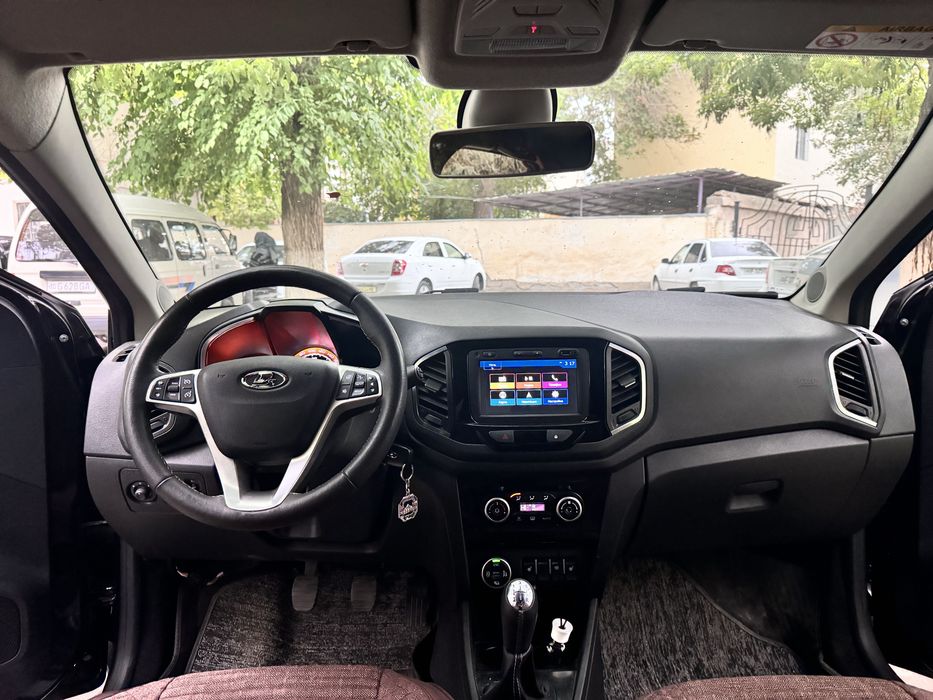Lada X-ray 2021 yil dekabr yaxshi holatda