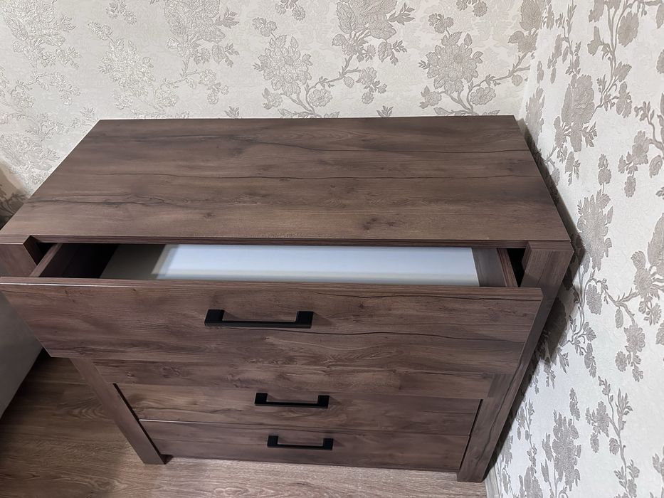 Продам комод в отличном состоянии