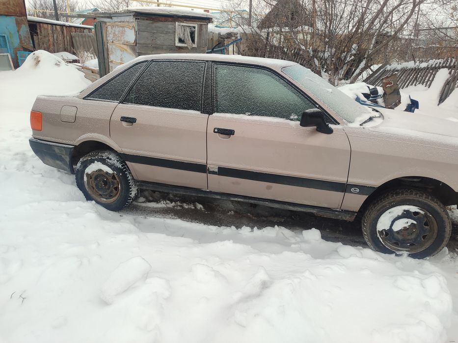 Продам Ауди 80 б3