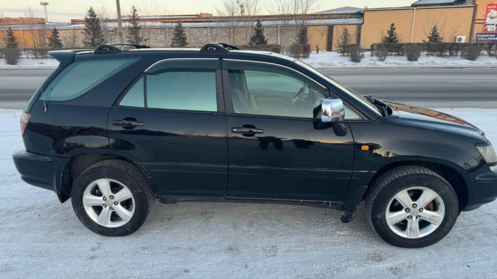 Продам Lexus RX 300