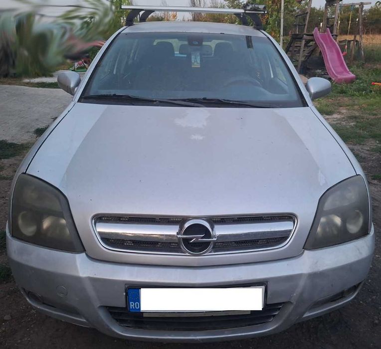 Vând Opel Signum – An 2005 – Motor 1.9 CDTI (120 CP) – Climatronic & 2 Seturi de Jante