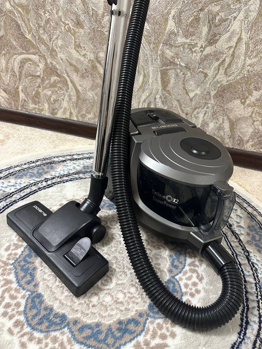 Пылесос поларис супер тянет хорошо