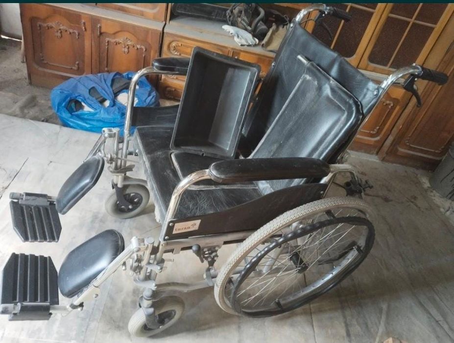 Продам инвалидное кресло в отличном состоянии