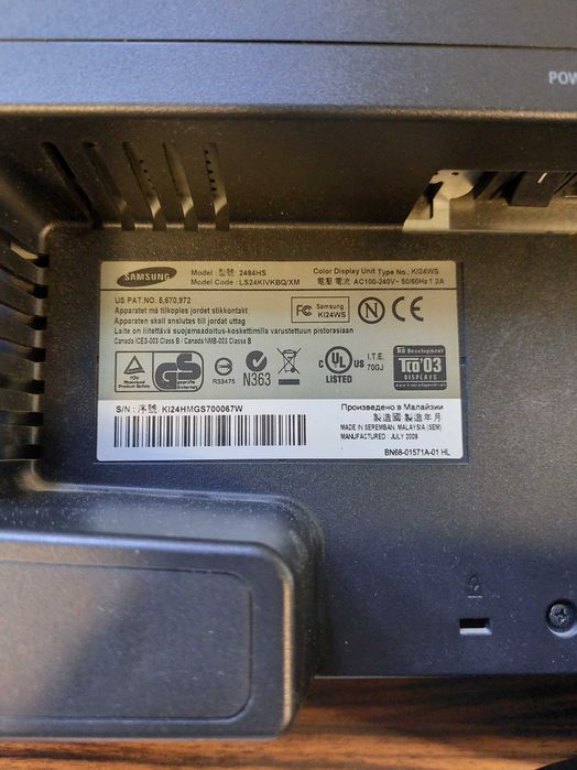 Монитор Samsung SyncMaster 2494HS