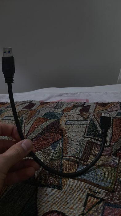 Внешний жёсткий диск 1000гб