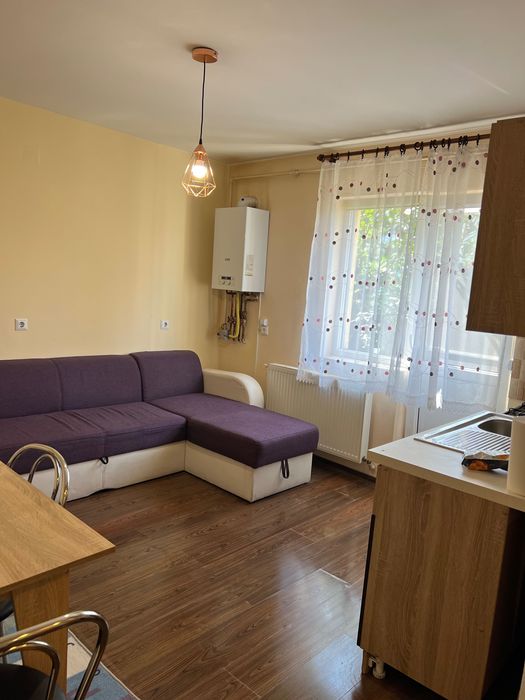 Inchiriez apartament 1 camera Floresti