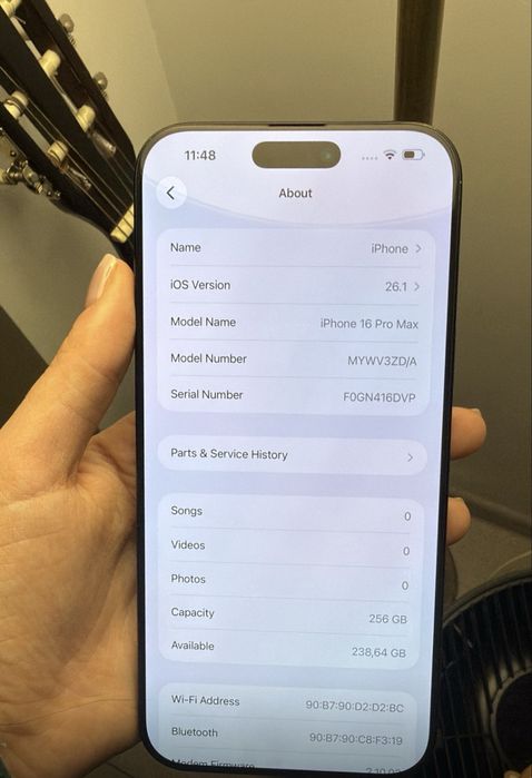 Iphone 16 Pro Max / 256 / 100% / Black / Cutie + Inarcator