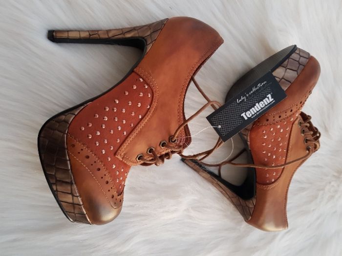 Нови дамски боти №39