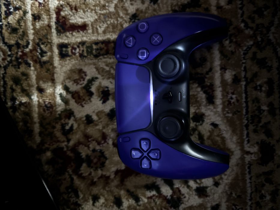 Новый пс 5 слим есть каробка