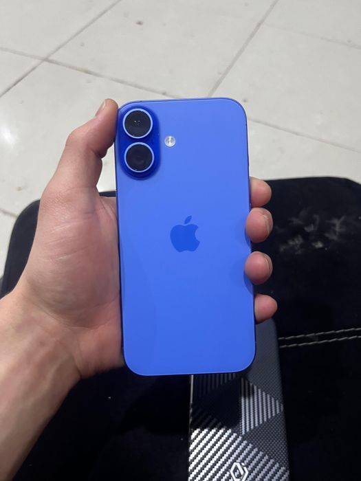 Айфон 16 128 гб .