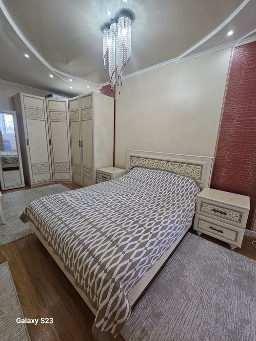 Спальный гарнитур