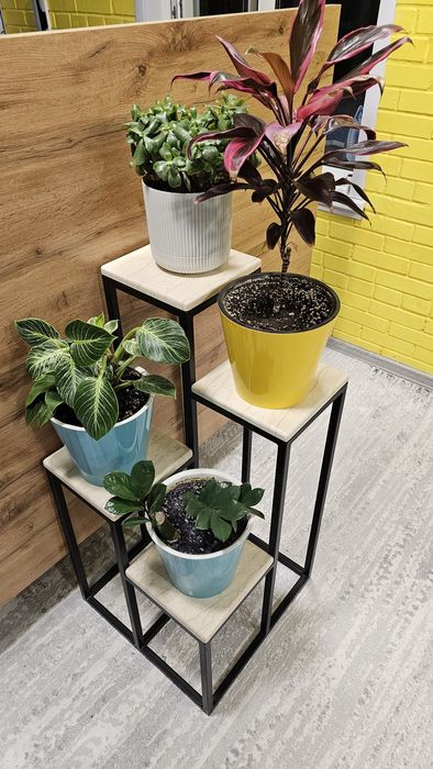 Подставка для цветов