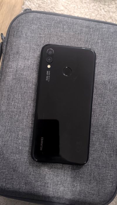 Huawei P20 Lite, перфектен