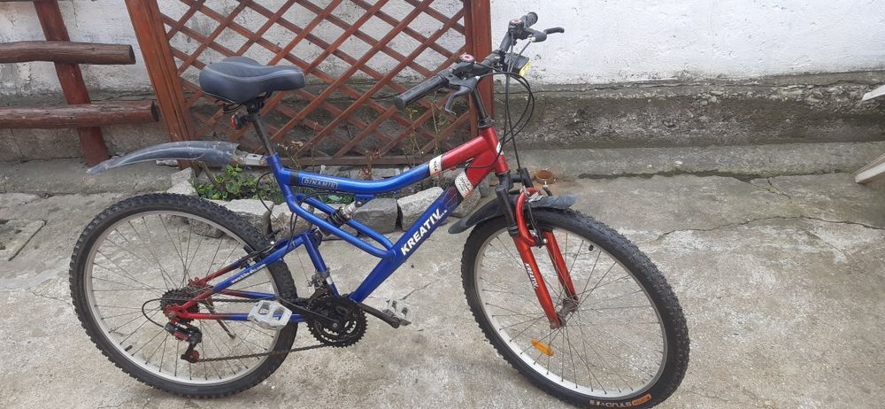 Vând bicicletă în stare bună