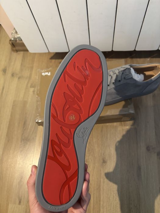 Christian louboutin  44 gri