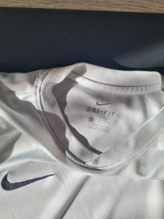 Tricou Nike DRI-FIT marime L/G