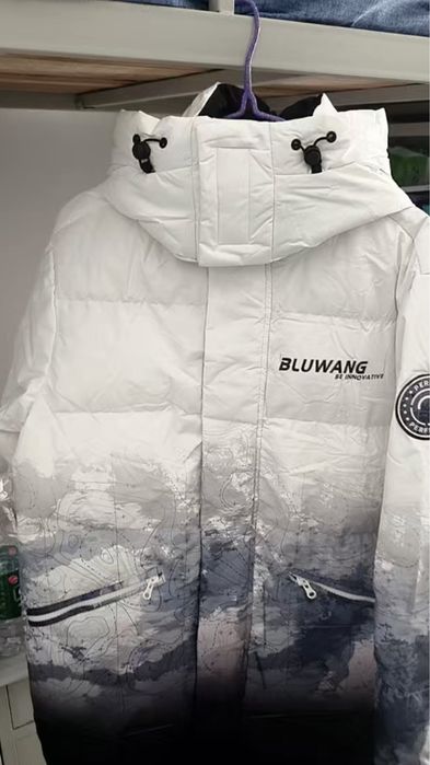 Пуховик для мальчика (новый) S размер