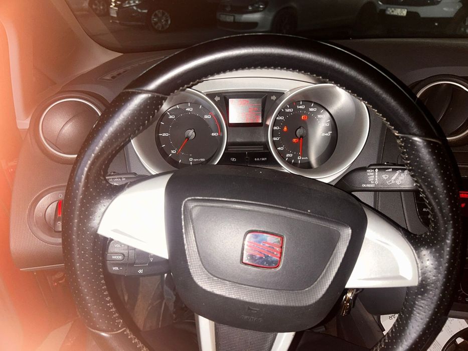 SEAT Ibiza 2011 — imagine 11