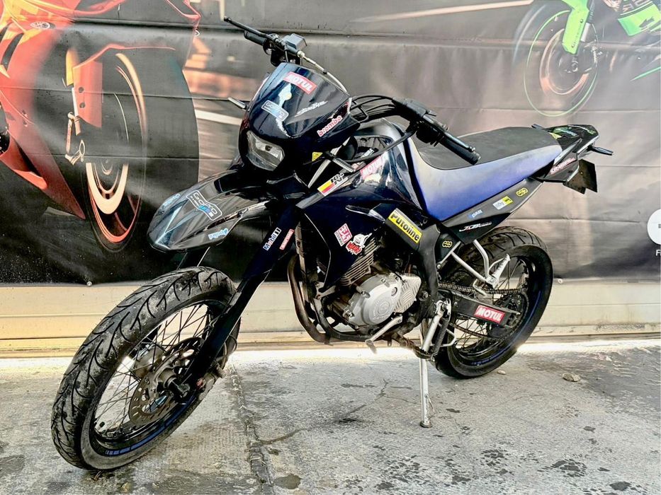 Yamaha XT125SM A1