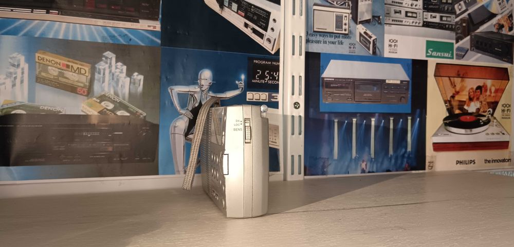 Radio digital TCM model 98245 multiband LW/MW/SW/FM  (fabricat pentru piața germană de către Tchibo)