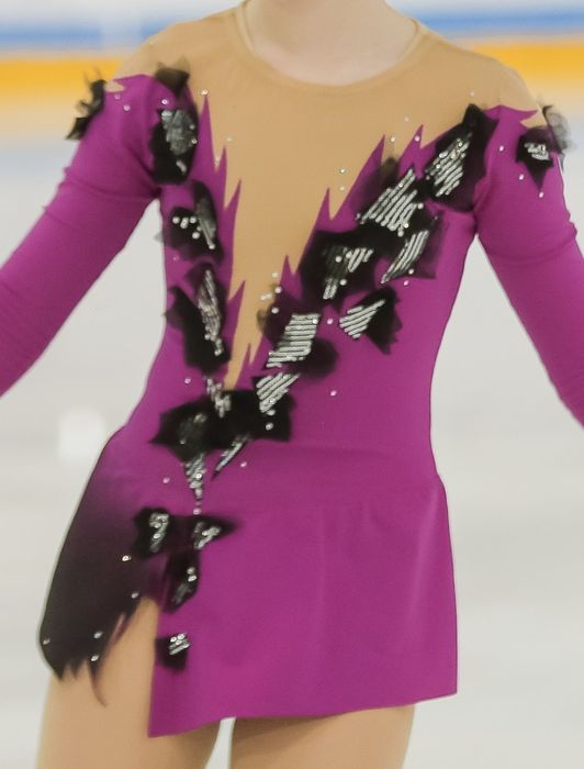 Платье для фигурного катания