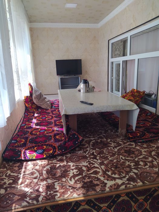 2xona uy sotiladi Boʻstonliqda