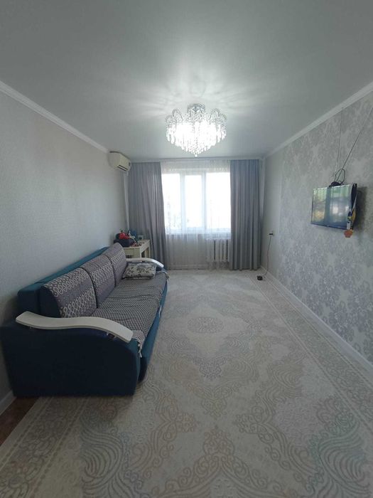 Продам 2 комн. квартиру в Уральске