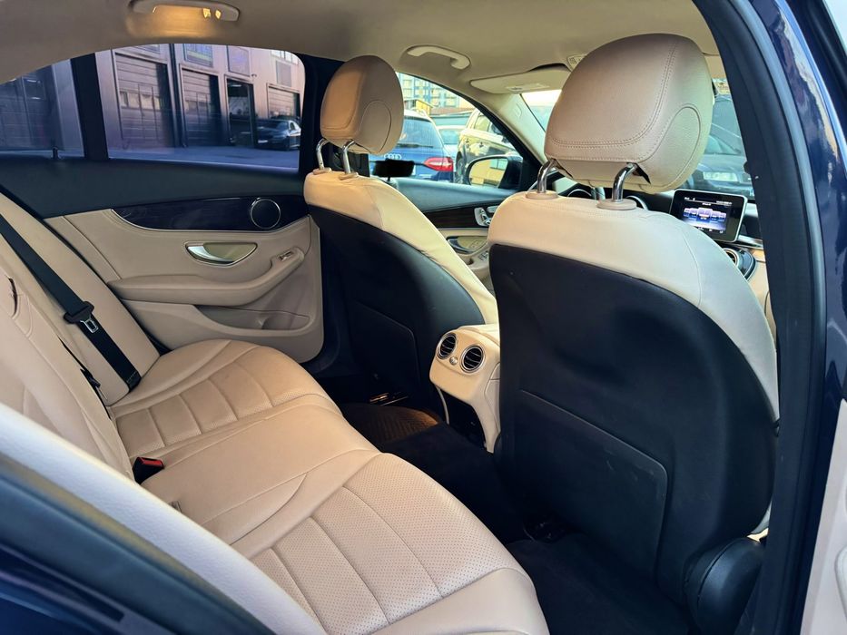 Mercedes-Benz C300 - 2018 - €13999