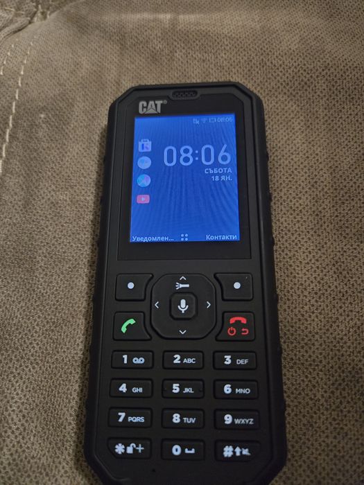 CAT B35 Мобилен телефон.