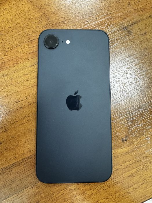 Iphone 16e, black, 128gb, 100%